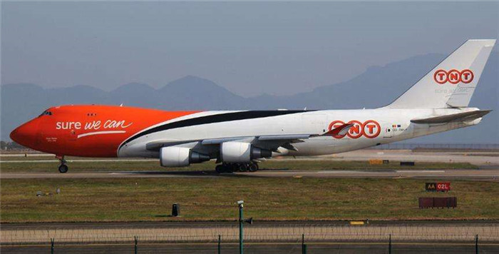 君临国际防疫用品专线,可邮寄口罩、消毒液